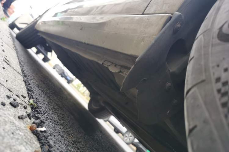 Used Citroen C4L 2014 1.8L Intelligent Drive Manual Version – Dynamic Edition Chassis Front Right
