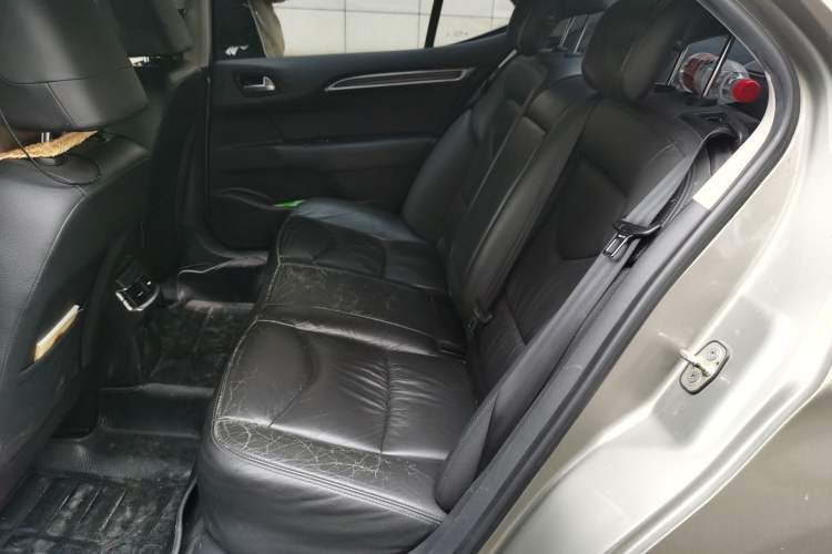 Used Citroen C4L 2014 1.8L Intelligent Drive Manual Version – Dynamic Edition Left Rear Seat