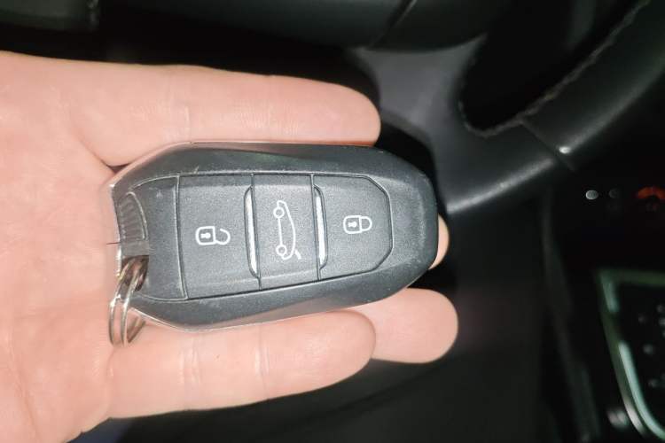 Used Citroen C4L 2014 1.8L Intelligent Drive Automatic Dynamic Model Vehicle Key