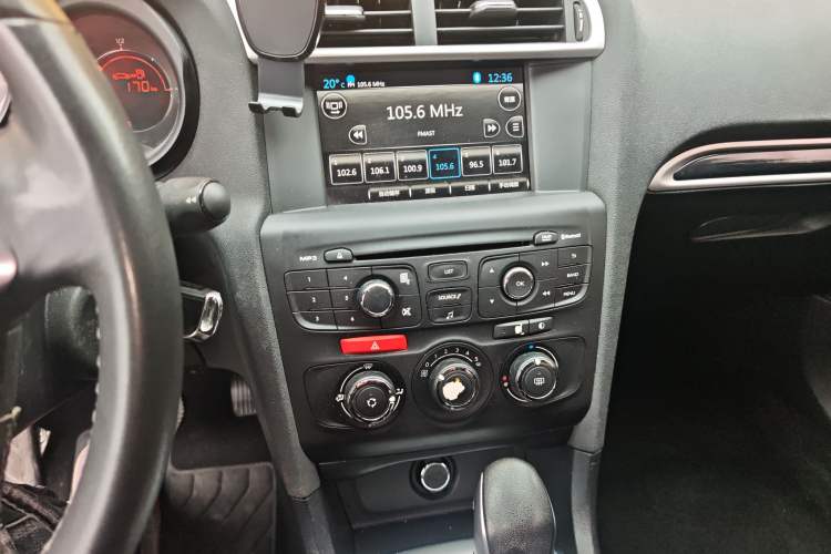 Used Citroen C4L 2014 1.8L Intelligent Drive Automatic Enjoyment Model Audio And AC Panel