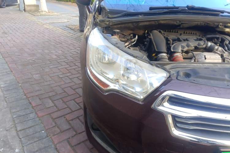 Used Citroen C4L 2014 1.6THP Intelligent Drive Automatic Dynamic Model Engine Bay Right
