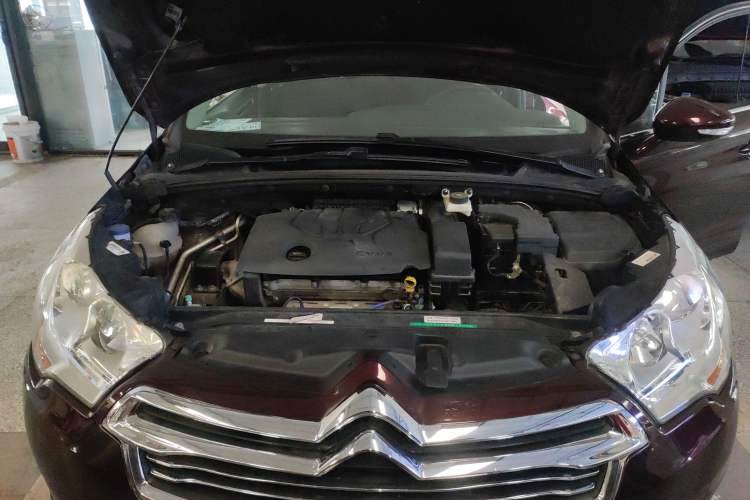 Used Citroen C4L 2014 1.8L Intelligent Drive Automatic Enjoyment Model Engine Bay