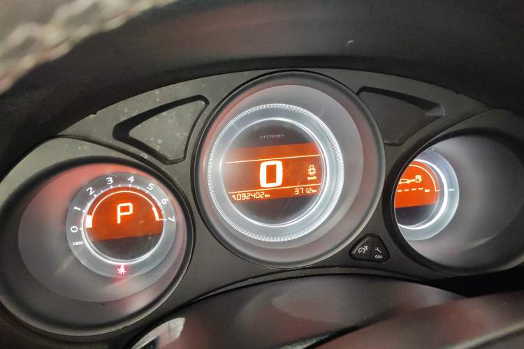 Used Citroen C4L 2014 1.8L Intelligent Drive Automatic Enjoyment Model Instrument Cluster