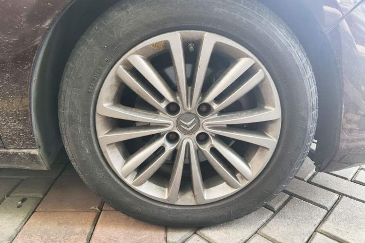 Used Citroen C4L 2014 1.8L Intelligent Drive Automatic Dynamic Model Right Front Wheel Hub
