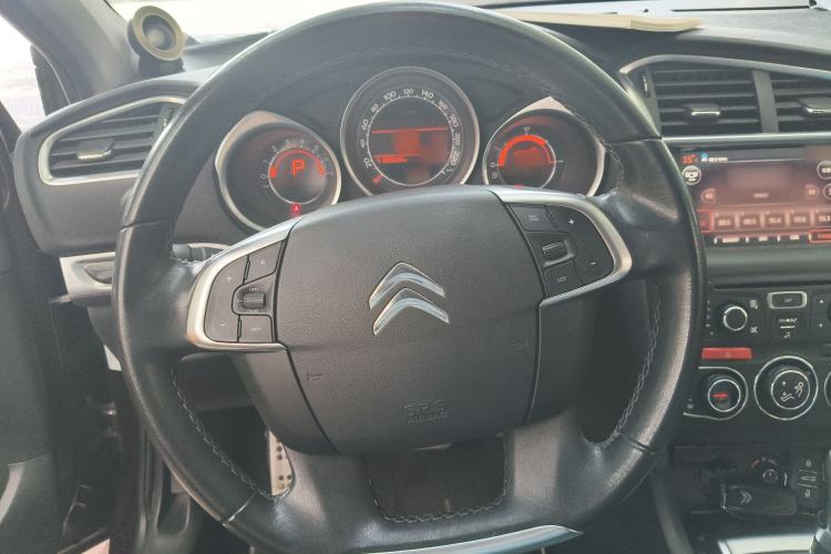 Used Citroen C4L 2014 1.8L Intelligent Drive Automatic Dynamic Model Steering Wheel