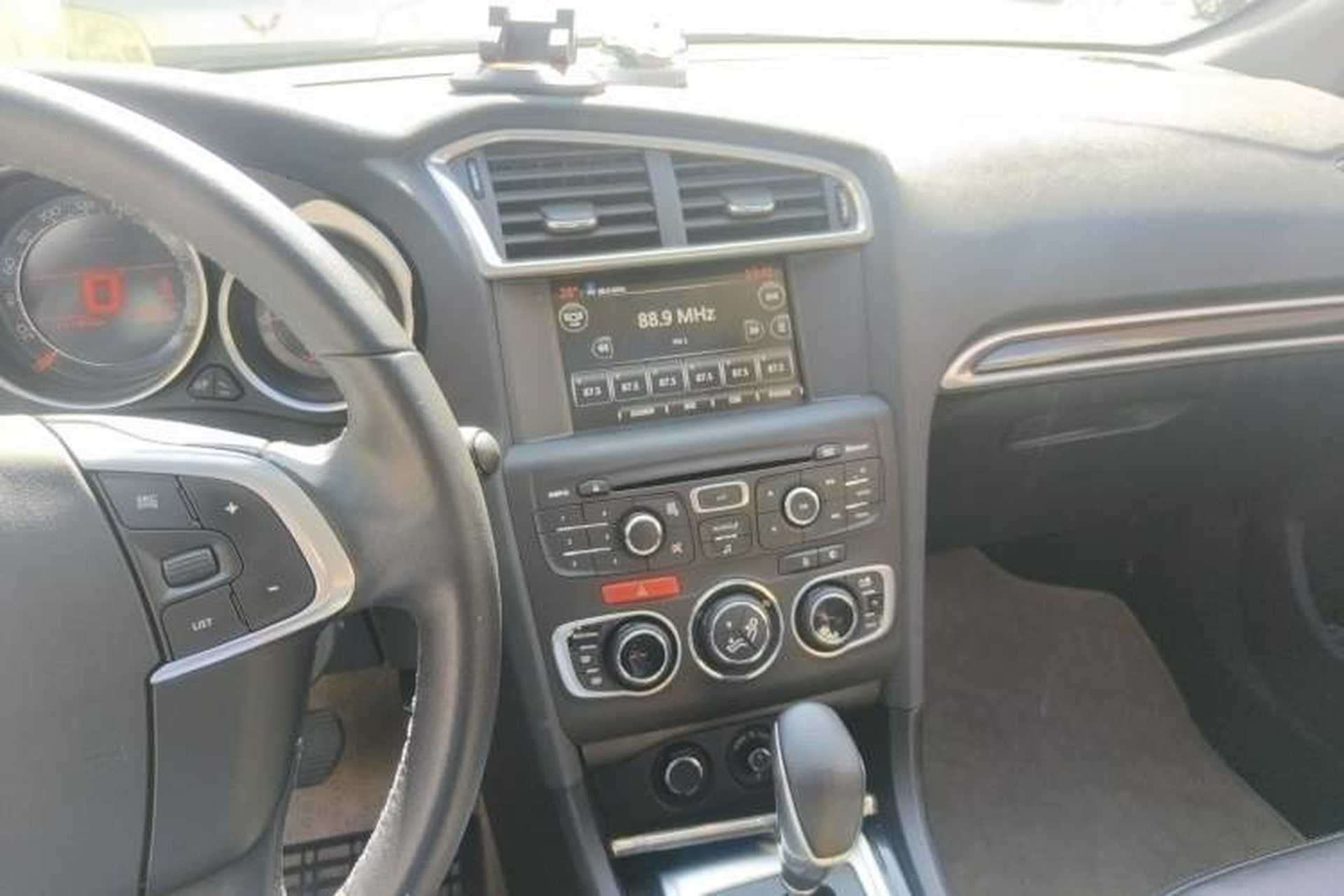 Used Citroen C4L 2014 1.6THP Intelligent Drive Automatic Dynamic Model Audio And AC Panel