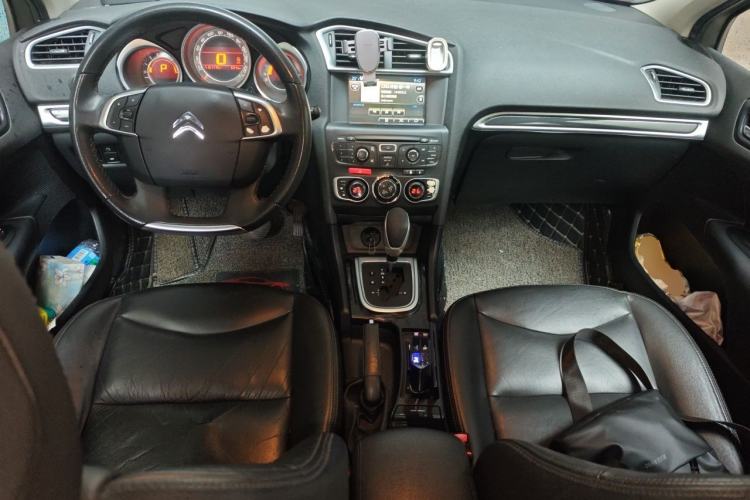 Used Citroen C4L 2014 1.8L Intelligent Drive Automatic Dynamic Model Center Console