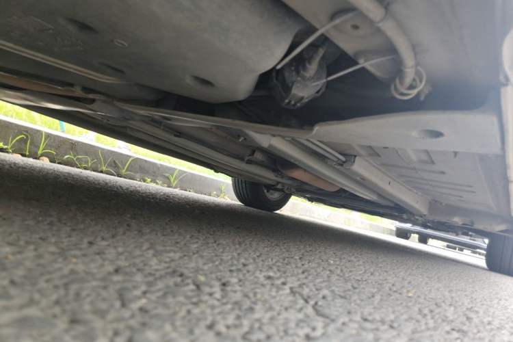 Used Citroen C4L 2014 1.8L Intelligent Drive Automatic Dynamic Model Chassis Rear Right