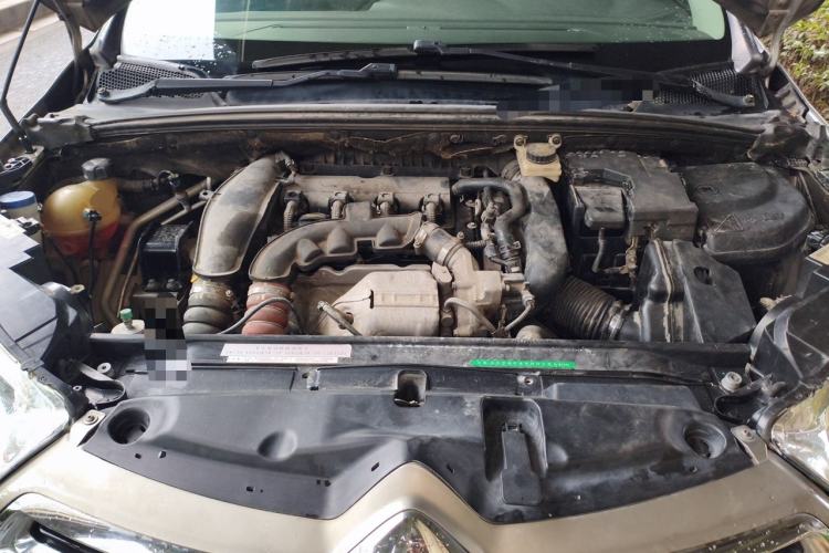 Used Citroen C4L 2014 1.6THP Intelligent Drive Automatic Dynamic Model Engine Bay