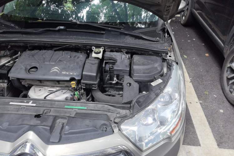 Used Citroen C4L 2014 1.8L Intelligent Drive Automatic Enjoyment Model Engine Bay Left