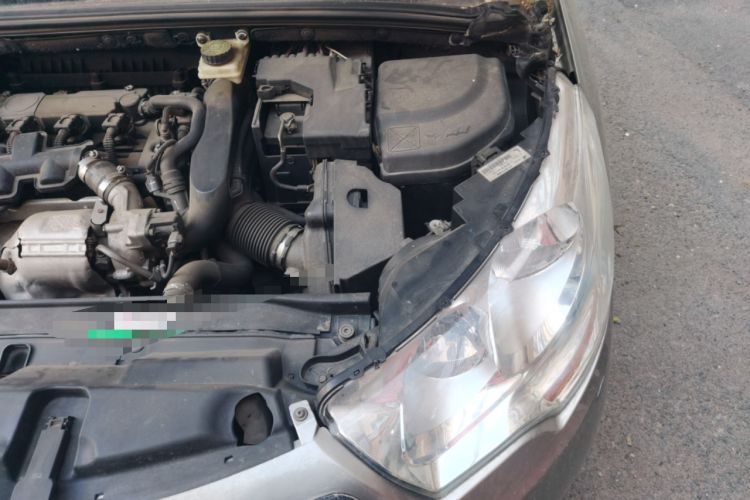 Used Citroen C4L 2014 1.6THP Intelligent Drive Automatic Dynamic Model Engine Bay Left