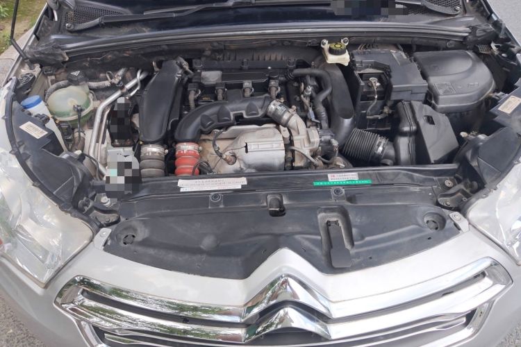Used Citroen C4L 2014 1.6THP Intelligent Drive Automatic Dynamic Model Engine Bay