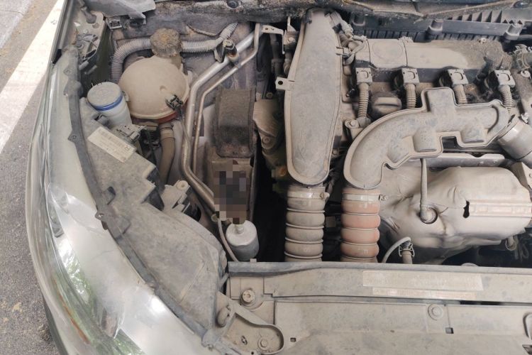 Used Citroen C4L 2014 1.6THP Intelligent Drive Automatic Dynamic Model Engine Bay Right