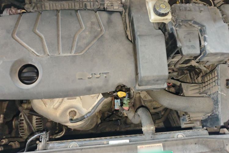 Used Citroen C4L 2014 1.8L Intelligent Drive Automatic Dynamic Model Engine Bay