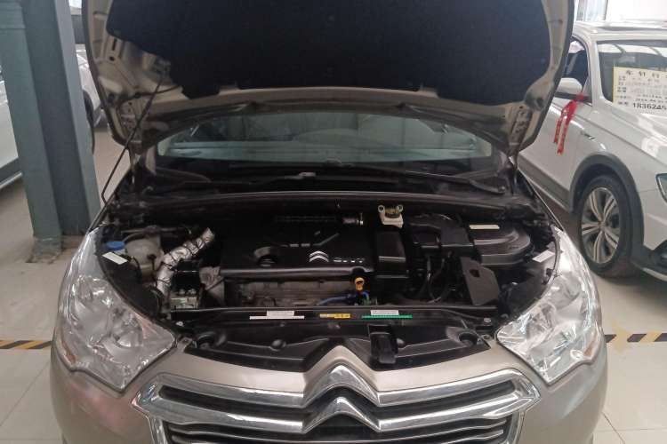 Used Citroen C4L 2014 1.8L Intelligent Drive Manual Version – Dynamic Edition Engine Bay