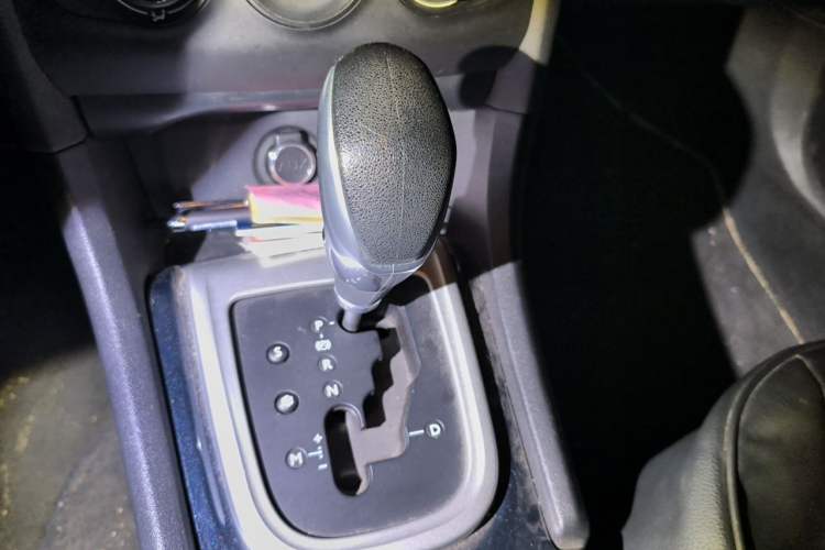 Used Citroen C4L 2014 1.8L Intelligent Drive Automatic Enjoyment Model Gear Lever