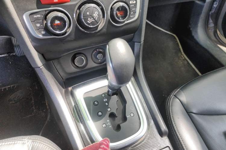 Used Citroen C4L 2014 1.8L Intelligent Drive Automatic Dynamic Model Gear Lever