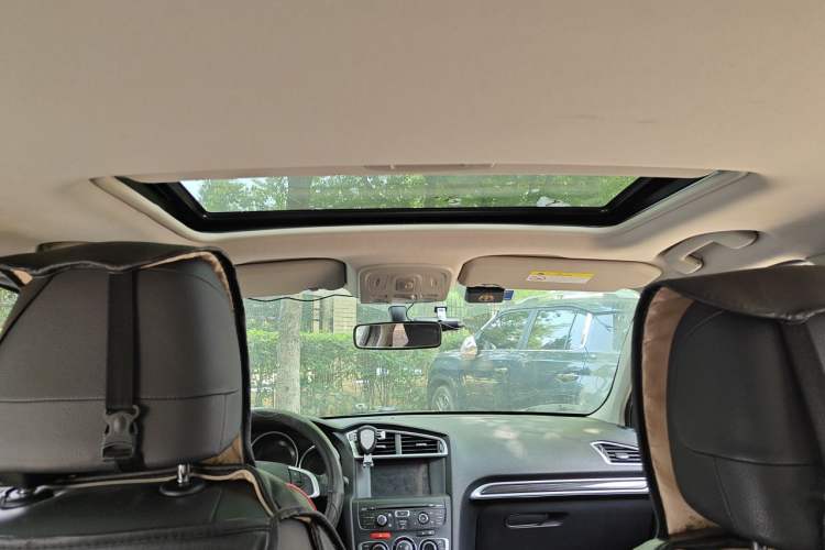 Used Citroen C4L 2014 1.6THP Intelligent Drive Automatic Dynamic Model Headliner