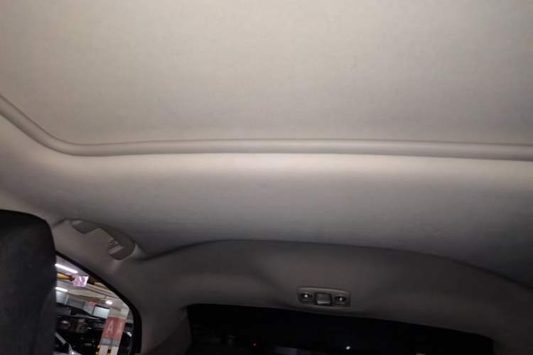 Used Citroen C4L 2014 1.8L Intelligent Drive Automatic Enjoyment Model Headliner