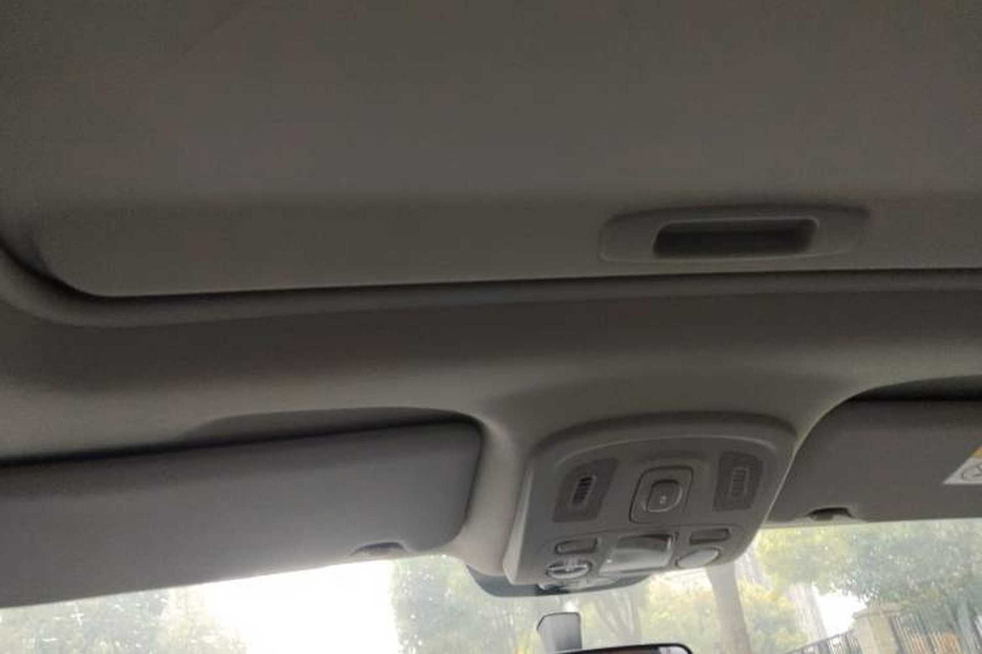 Used Citroen C4L 2014 1.6THP Intelligent Drive Automatic Dynamic Model Headliner