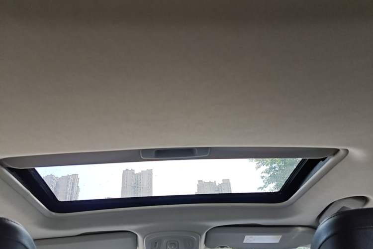 Used Citroen C4L 2014 1.6THP Intelligent Drive Automatic Dynamic Model Headliner