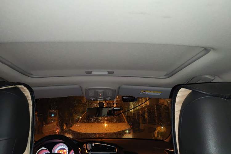 Used Citroen C4L 2014 1.6THP Intelligent Drive Automatic Dynamic Model Headliner