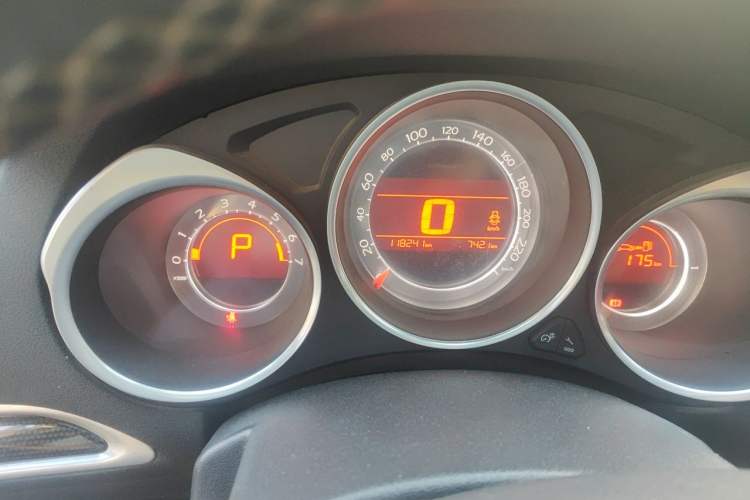 Used Citroen C4L 2014 1.6THP Intelligent Drive Automatic Dynamic Model Instrument Cluster