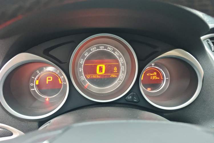Used Citroen C4L 2014 1.8L Intelligent Drive Automatic Dynamic Model Instrument Cluster