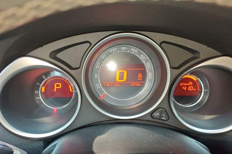 Used Citroen C4L 2014 1.8L Intelligent Drive Automatic Dynamic Model Instrument Cluster