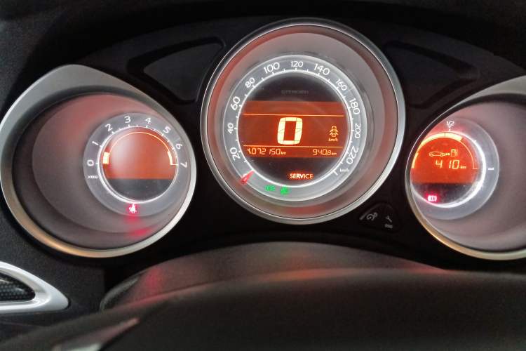 Used Citroen C4L 2014 1.8L Intelligent Drive Manual Version – Dynamic Edition Instrument Cluster