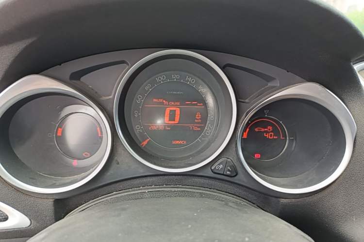 Used Citroen C4L 2014 1.8L Intelligent Drive Manual Version – Dynamic Edition Instrument Cluster