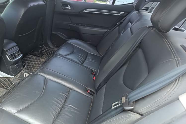 Used Citroen C4L 2014 1.8L Intelligent Drive Manual Version – Dynamic Edition Left Rear Seat