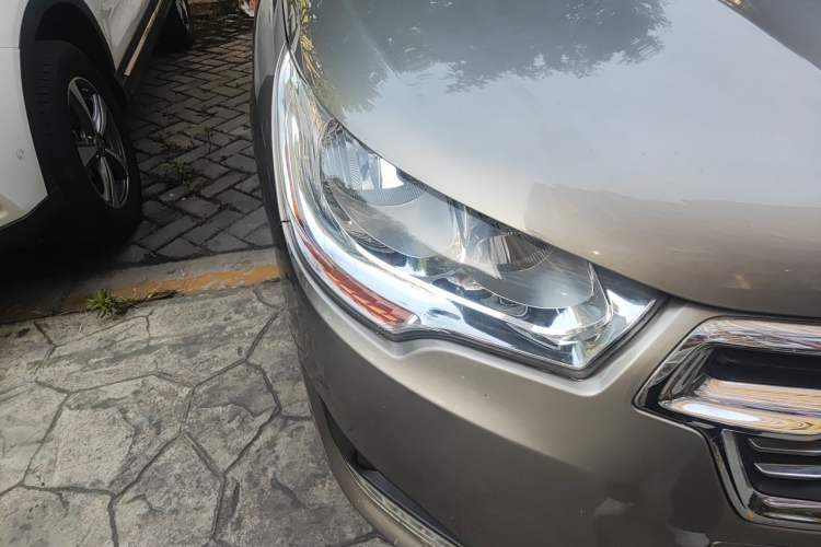 Used Citroen C4L 2014 1.6THP Intelligent Drive Automatic Dynamic Model Right Front Headlight