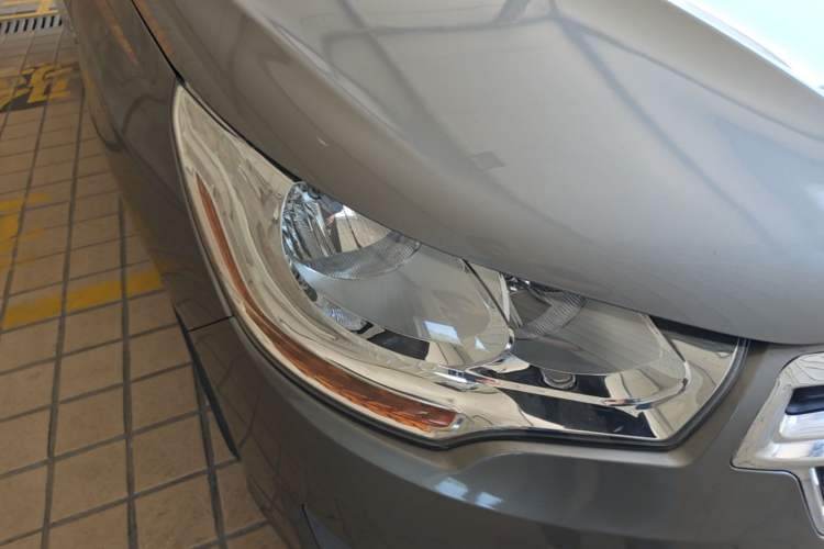 Used Citroen C4L 2014 1.8L Intelligent Drive Automatic Enjoyment Model Right Front Headlight