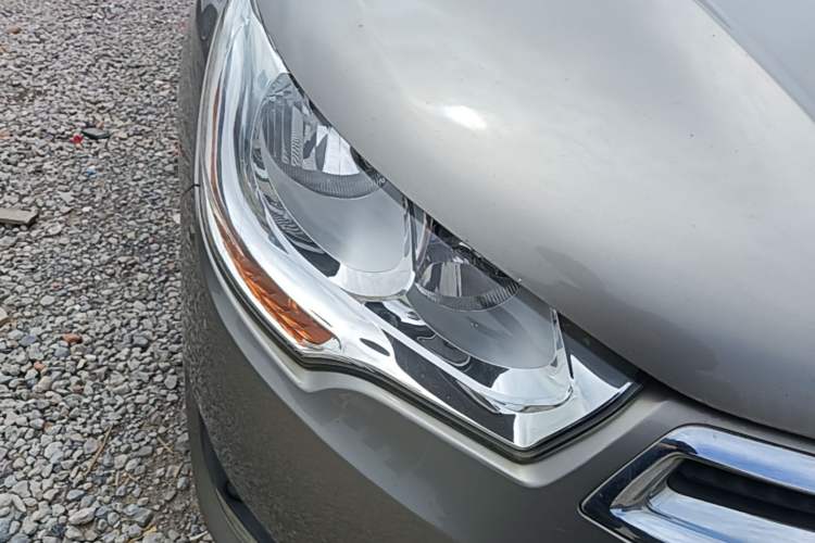 Used Citroen C4L 2014 1.8L Intelligent Drive Manual Version – Dynamic Edition Right Front Headlight