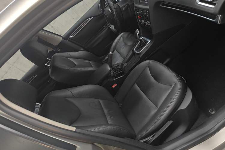 Used Citroen C4L 2014 1.8L Intelligent Drive Automatic Dynamic Model Right Front Seat