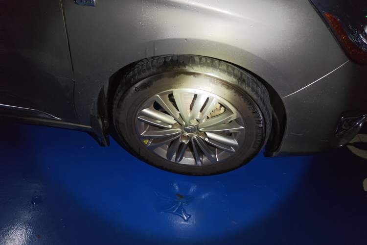 Used Citroen C4L 2014 1.8L Intelligent Drive Automatic Enjoyment Model Right Front Wheel Hub