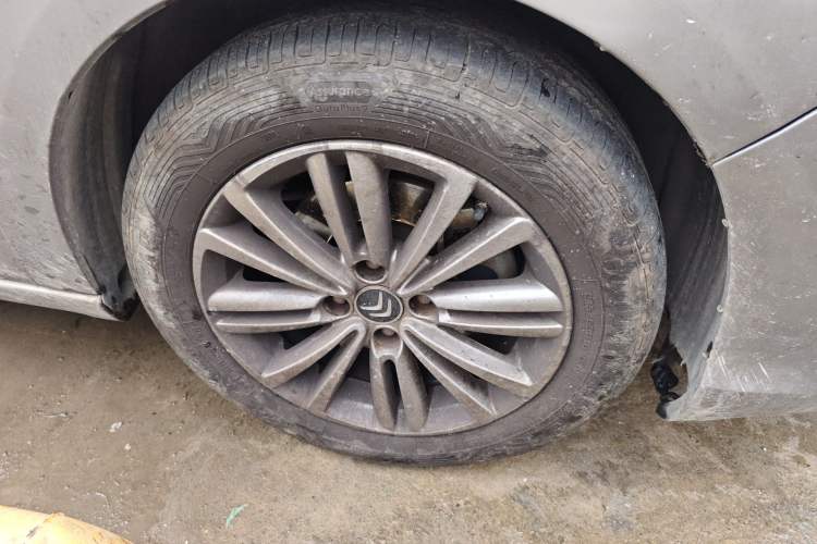 Used Citroen C4L 2014 1.8L Intelligent Drive Automatic Dynamic Model Right Front Wheel Hub