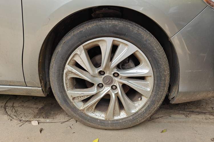 Used Citroen C4L 2014 1.6THP Intelligent Drive Automatic Dynamic Model Right Front Wheel Hub