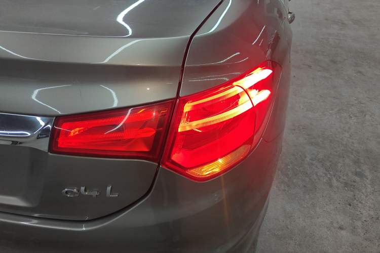 Used Citroen C4L 2014 1.8L Intelligent Drive Automatic Dynamic Model Right Rear Taillight
