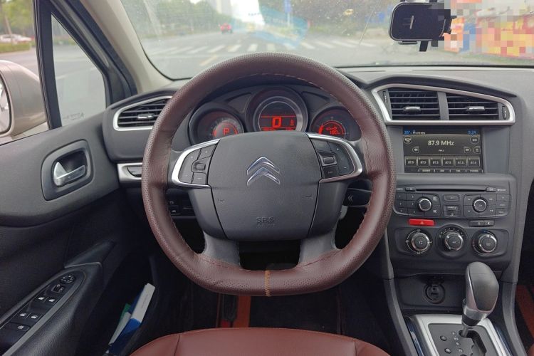 Used Citroen C4L 2014 1.8L Intelligent Drive Automatic Enjoyment Model Steering Wheel