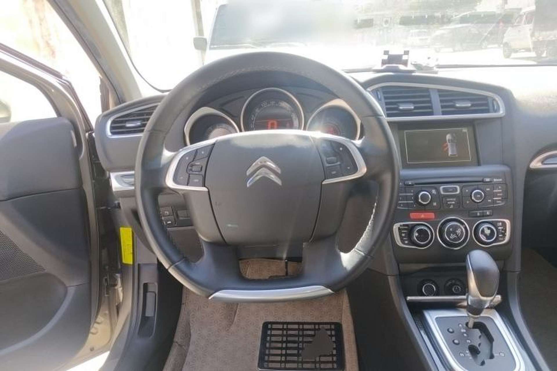 Used Citroen C4L 2014 1.6THP Intelligent Drive Automatic Dynamic Model Steering Wheel