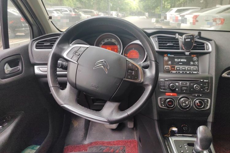 Used Citroen C4L 2014 1.6THP Intelligent Drive Automatic Dynamic Model Steering Wheel