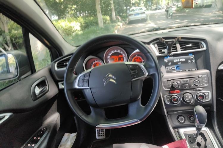 Used Citroen C4L 2014 1.8L Intelligent Drive Automatic Dynamic Model Steering Wheel