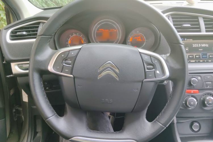 Used Citroen C4L 2014 1.8L Intelligent Drive Automatic Enjoyment Model Steering Wheel