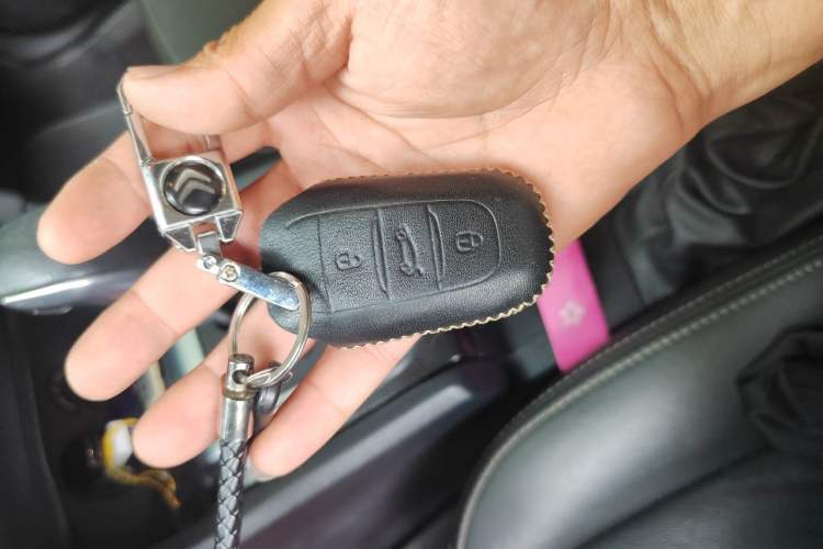 Used Citroen C4L 2014 1.6THP Intelligent Drive Automatic Dynamic Model Vehicle Key