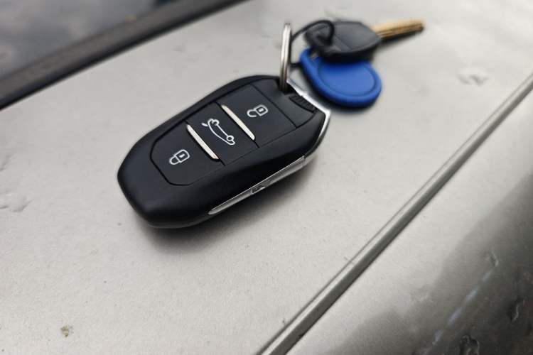 Used Citroen C4L 2014 1.8L Intelligent Drive Automatic Dynamic Model Vehicle Key