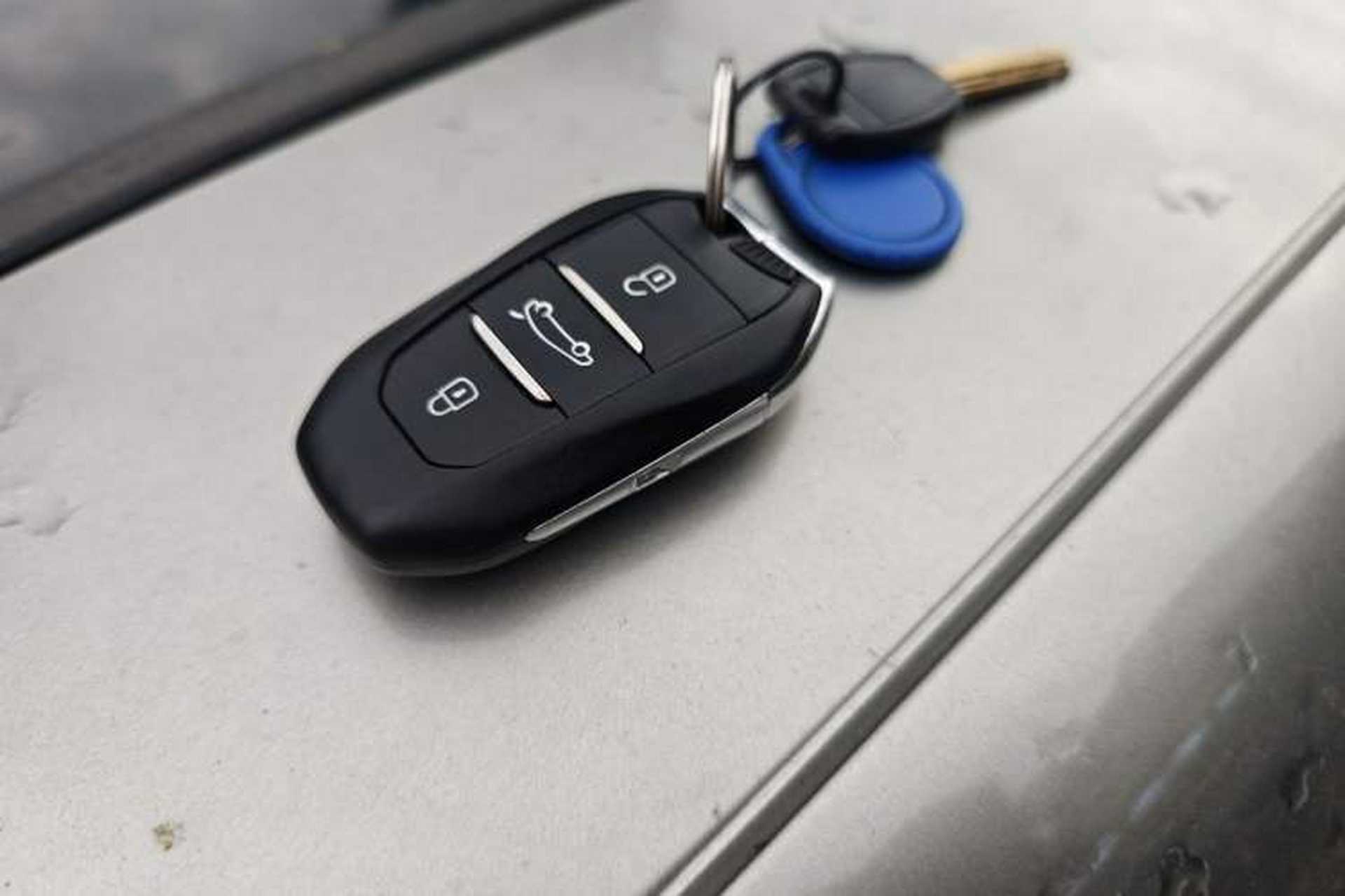 Used Citroen C4L 2014 1.8L Intelligent Drive Automatic Dynamic Model Vehicle Key