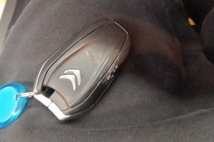 Used Citroen C4L 2014 1.8L Intelligent Drive Manual Version – Dynamic Edition Vehicle Key