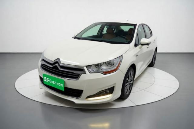 Ojetý Citroen C4L 2014 1.8L Intelligent Drive Automatic Enjoyment Model